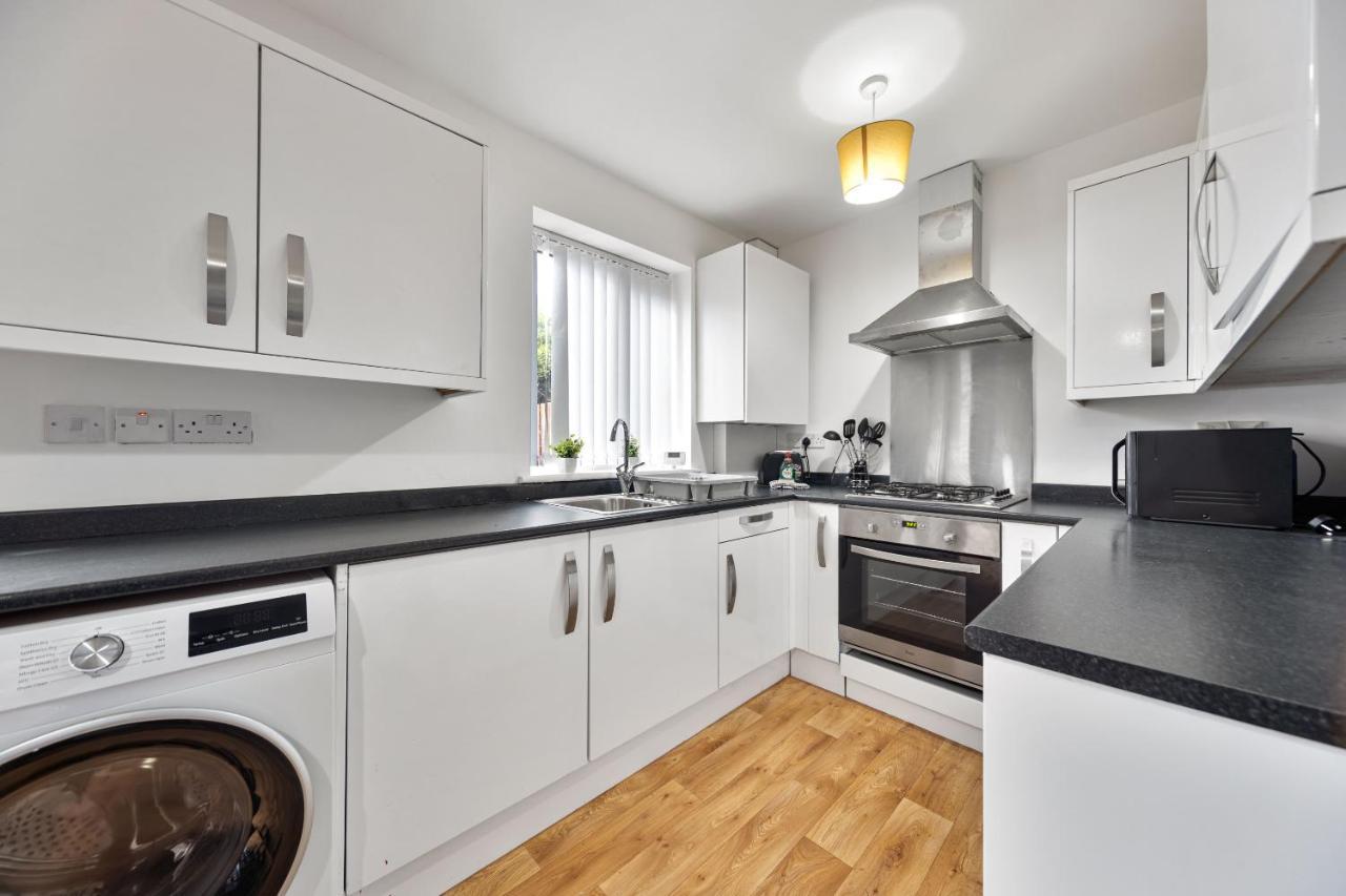 Exclusive House For Contractors And Families Villa Bradford  Eksteriør bilde