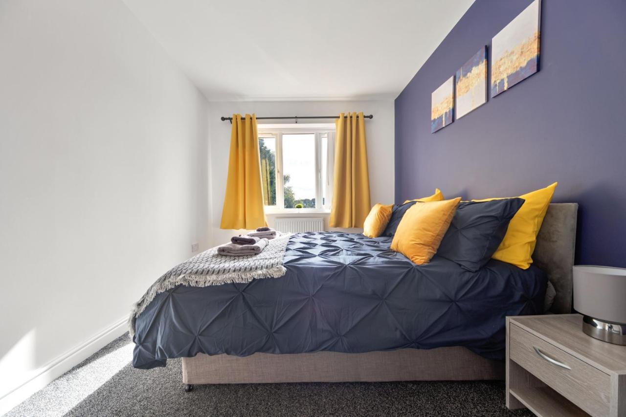 Exclusive House For Contractors And Families Villa Bradford  Eksteriør bilde