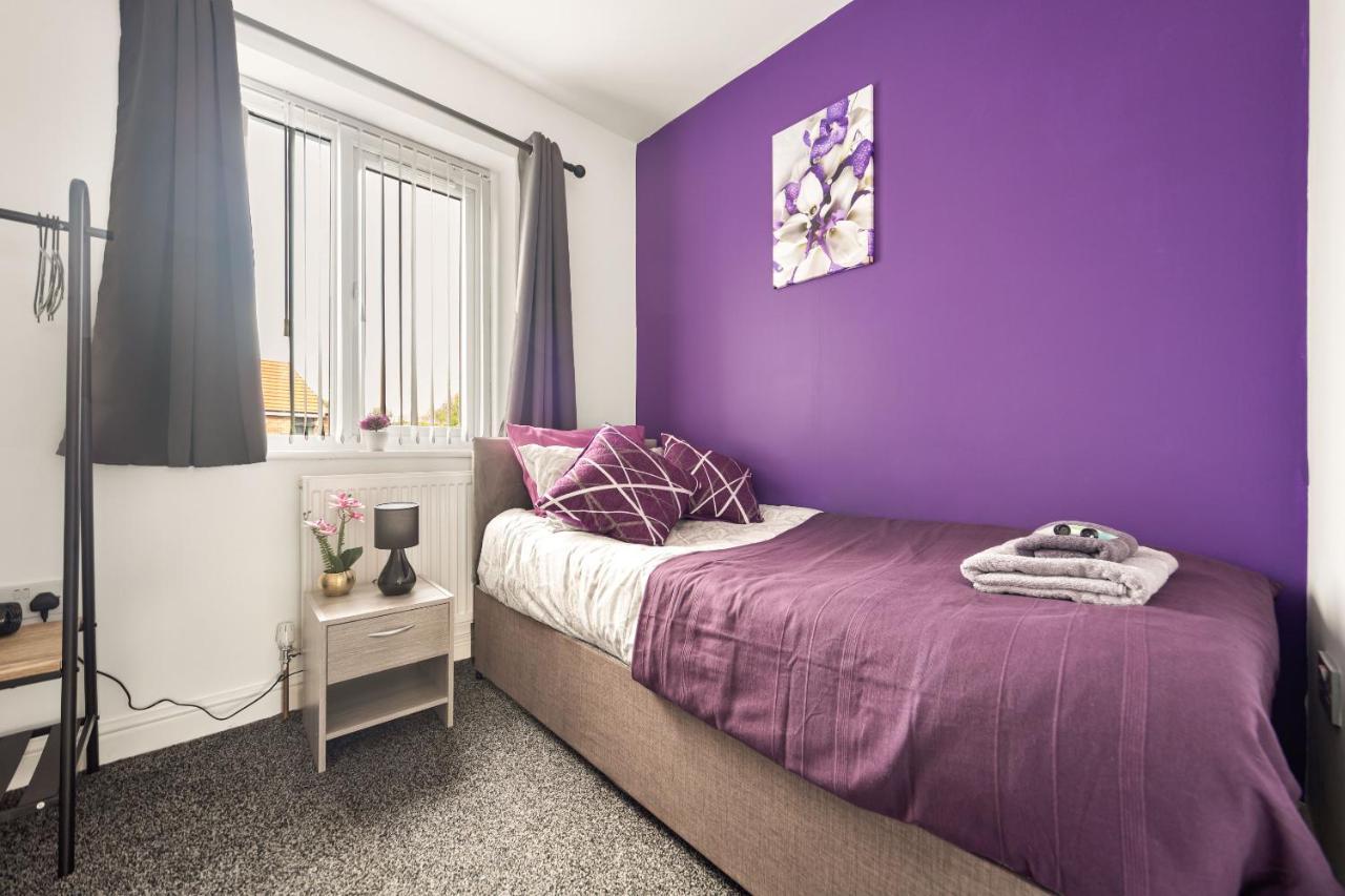 Exclusive House For Contractors And Families Villa Bradford  Eksteriør bilde